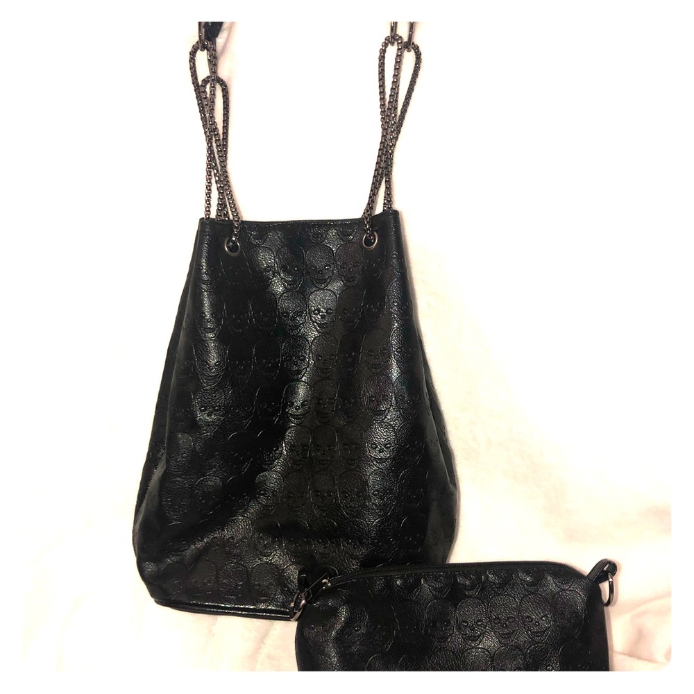 Skull print small Handbag & Matching make-up bag